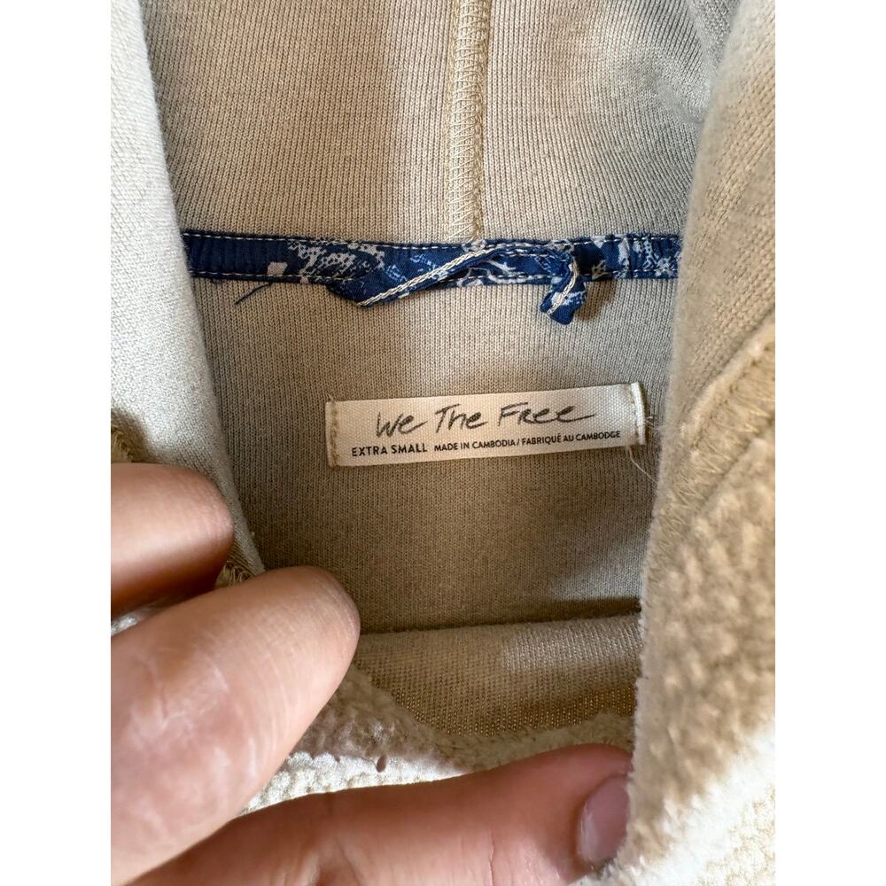 We The Free Hoodie Womens Beige Sherpa Fleece Pullover Sweatshirt Teddy Cozy XS - Picture 4 of 5